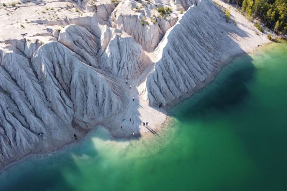 КАМ'ЯНЕ СЕЛО І ДРУЖБІВСЬКИЙ КАР'ЄР