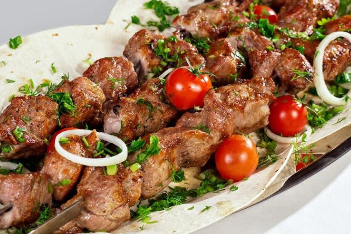 ПІКНІК З АЛЬФОМ У БЛАКИТНІЙ ЛАГУНІ