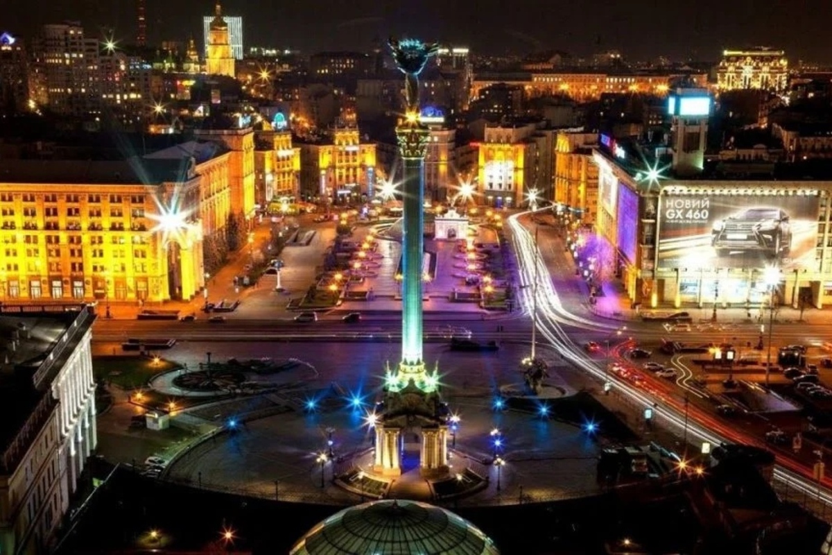 Вечірній Київ