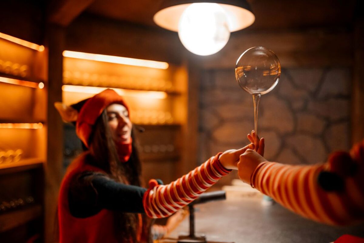 Фабрика ялинкових прикрас – фото 2